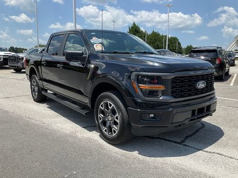 Used 2024 Ford F150 STX AWD/4WD image 3