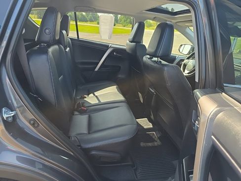 Used 2017 Toyota RAV4 Limited w/ Advanced Technology Package FWD image 29
