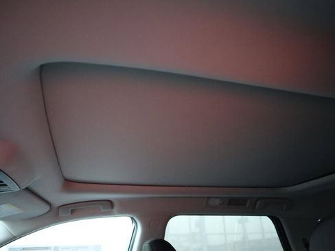 New 2025 Nissan Pathfinder SV w/ SV Premium Package image 20