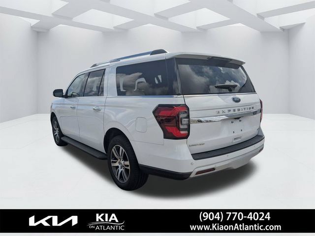 Used 2023 Ford Expedition Max Limited RWD image 5