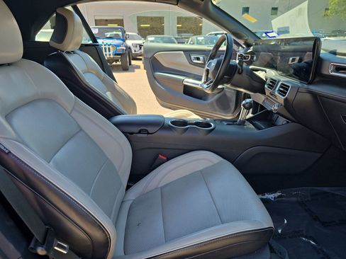 Used 2024 Ford Mustang Premium RWD image 10