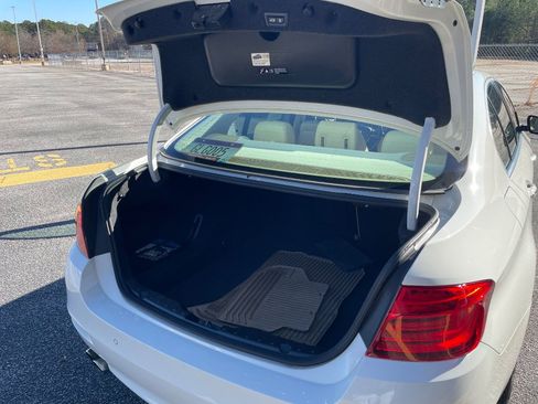 Used 2015 BMW 528i Sedan image 50