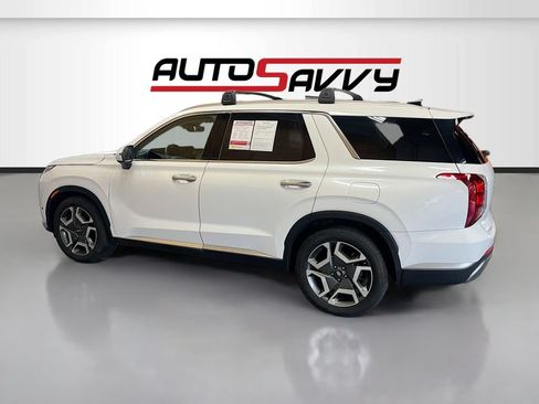 Used 2023 Hyundai Palisade SEL w/ Premium Package AWD/4WD image 4