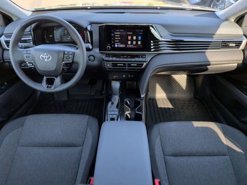 Used 2026 Toyota Camry LE w/ Convenience Package FWD image 28