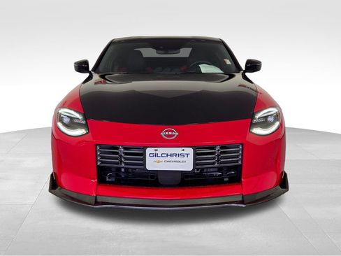 Used 2025 Nissan Z Performance w/ Floor Mat Package RWD image 2