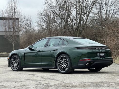 New 2026 Porsche Panamera 4 image 2