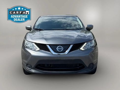 Used 2018 Nissan Rogue Sport S w/ S Appearance Package FWD image 2