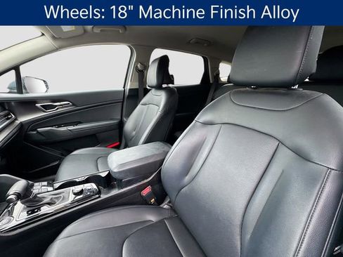 Certified 2023 Kia Sportage EX image 22