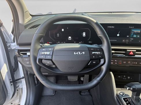Used 2026 Kia Sportage SX AWD/4WD image 20