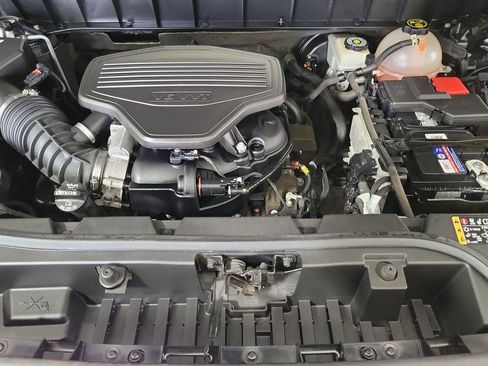 Used 2017 GMC Acadia Denali w/ Technology Package image 25