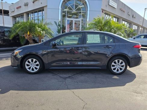 Used 2024 Toyota Corolla LE FWD image 4