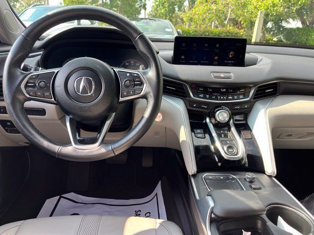 Used 2023 Acura TLX w/ Technology Package FWD image 7