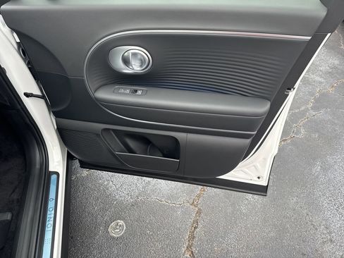 New 2026 Hyundai Ioniq 9 SEL w/ Tow & Go Package image 14