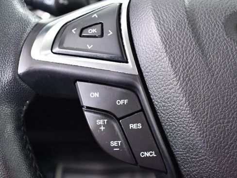 Used 2023 Ford Edge SEL w/ Convenience Package image 31