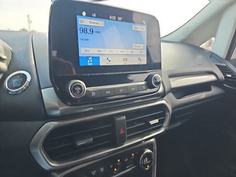 Used 2018 Ford EcoSport SE FWD image 15