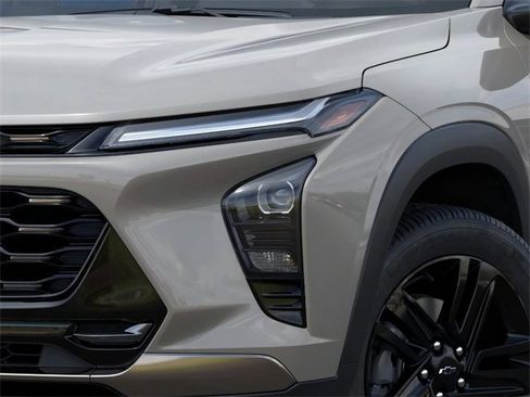 New 2026 Chevrolet Trax ACTIV image 11