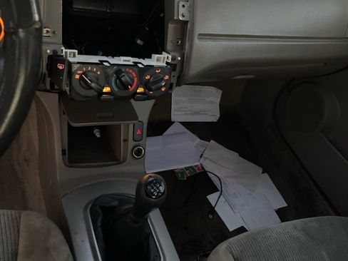 Used 2003 Nissan Altima 3.5 SE w/ (SPT) Sport Pkg image 12