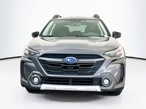 Used 2024 Subaru Outback Limited AWD/4WD image 2
