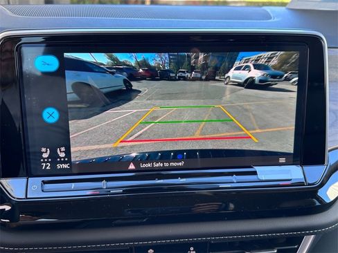 New 2026 Volkswagen Atlas SE image 16