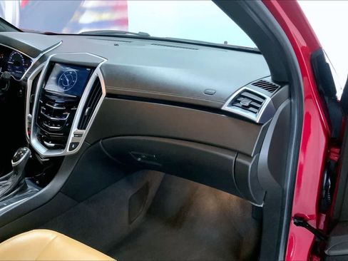 Used 2015 Cadillac SRX Luxury image 21