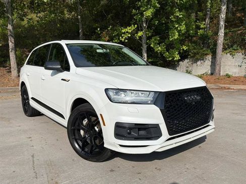 Used 2017 Audi Q7 3.0T Prestige AWD/4WD image 1
