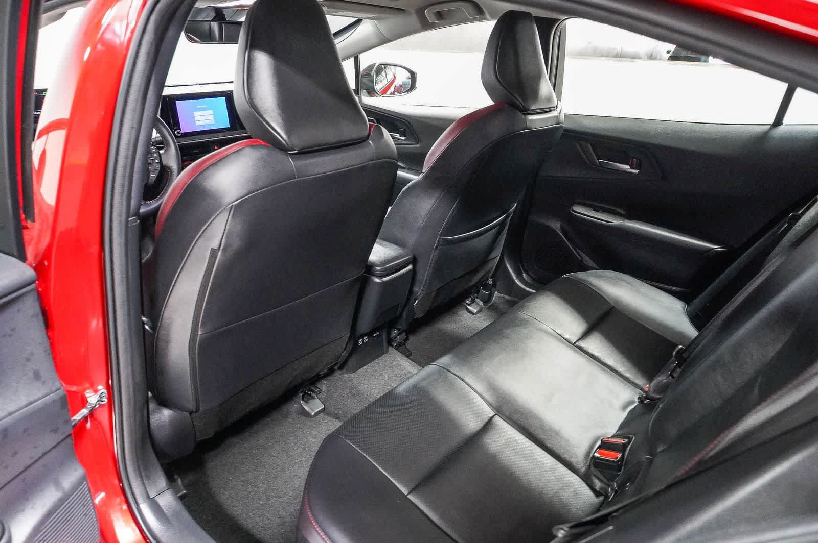 Certified 2026 Toyota Prius Plug-In Hybrid FWD image 18