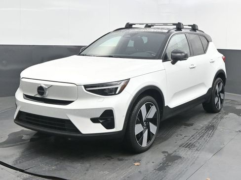 Certified 2023 Volvo XC40 Recharge Ultimate w/ Protection Package Premier image 3