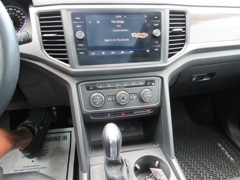 Used 2019 Volkswagen Atlas SE FWD image 35