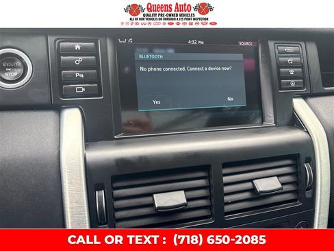 Used 2017 Land Rover Discovery Sport HSE image 49