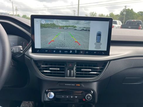 New 2025 Ford Escape SE w/ Class II Trailer Tow Package FWD image 21
