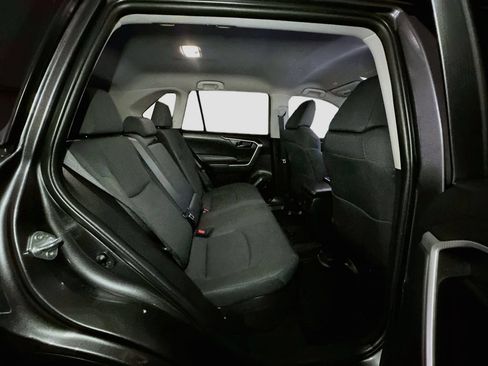 Used 2024 Toyota RAV4 LE AWD/4WD image 34
