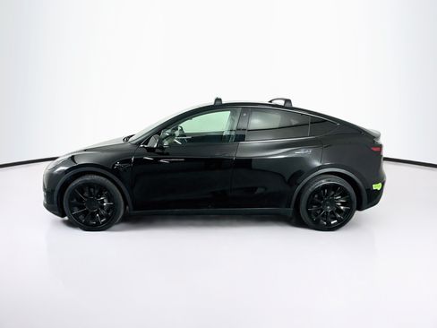 Used 2023 Tesla Model Y Long Range AWD/4WD image 4