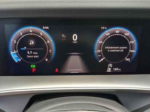 New 2025 Volkswagen Tiguan SE R-Line FWD image 32