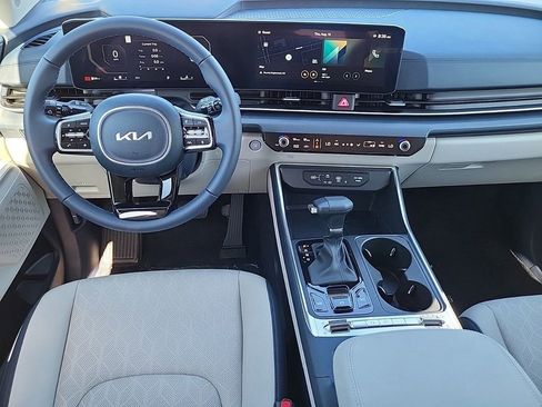New 2026 Kia Carnival SX image 16