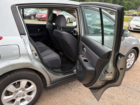Used 2007 Nissan Versa 1.8 S image 16
