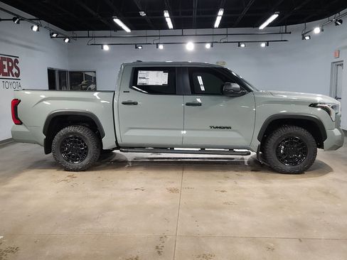 New 2026 Toyota Tundra SR5 AWD/4WD image 8