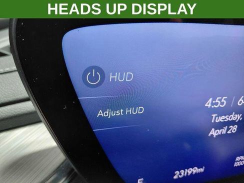 Used 2025 Buick Enclave Avenir AWD/4WD image 12