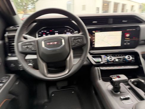 New 2026 GMC Sierra 1500 AT4 w/ AT4 Premium Package AWD/4WD image 13