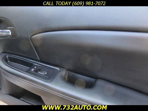 Used 2014 Chrysler 200 Limited w/ Sun/Sound Group image 17