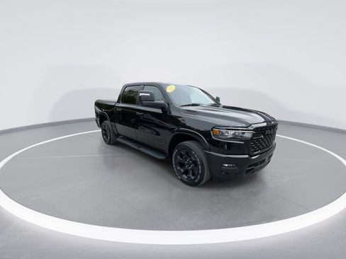 Used 2025 RAM 1500 Big Horn AWD/4WD image 2