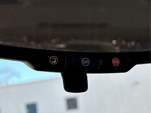 Used 2018 Chevrolet Silverado 1500 Custom w/ Custom Value Package image 18