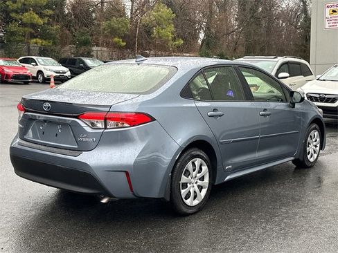 Certified 2023 Toyota Corolla LE image 4