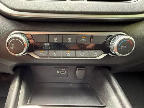Used 2023 Nissan Altima 2.5 S FWD image 21