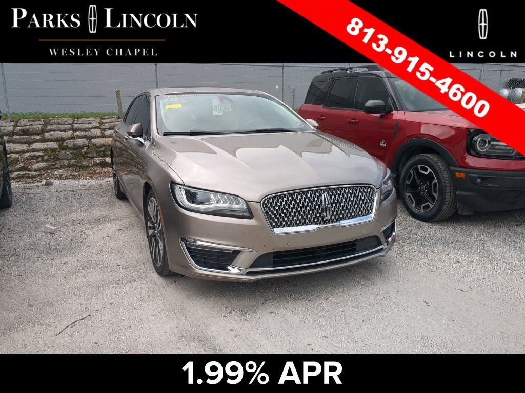 Used 2019 Lincoln MKZ Reserve FWD image 3