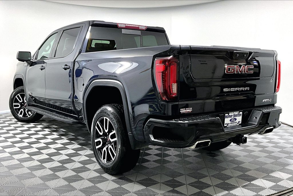 Used 2022 GMC Sierra 1500 AT4 w/ AT4 Premium Package AWD/4WD image 11