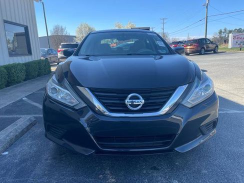 Used 2016 Nissan Altima 2.5 S w/ Power Driver Seat Package image 3