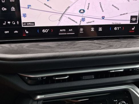 Certified 2025 Audi Q5 Premium Plus w/ Premium Plus AWD/4WD image 18