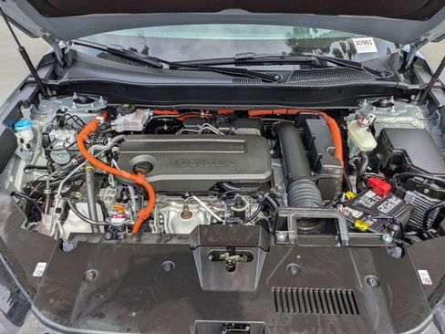 Certified 2025 Honda CR-V Sport-L image 24