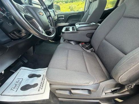 Used 2019 Chevrolet Silverado 1500 LT AWD/4WD image 17