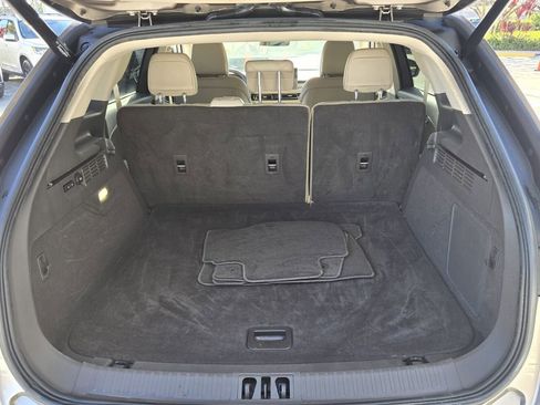 Used 2021 Lincoln Nautilus FWD image 12